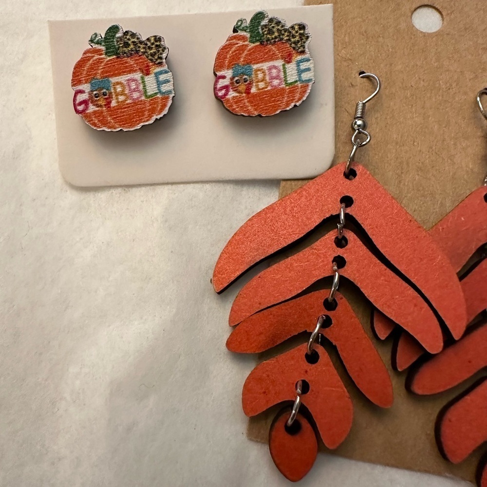 fall earring mix 3 pairš pumpkin, gobble, wooden, red artisan - Picture 4 of 4